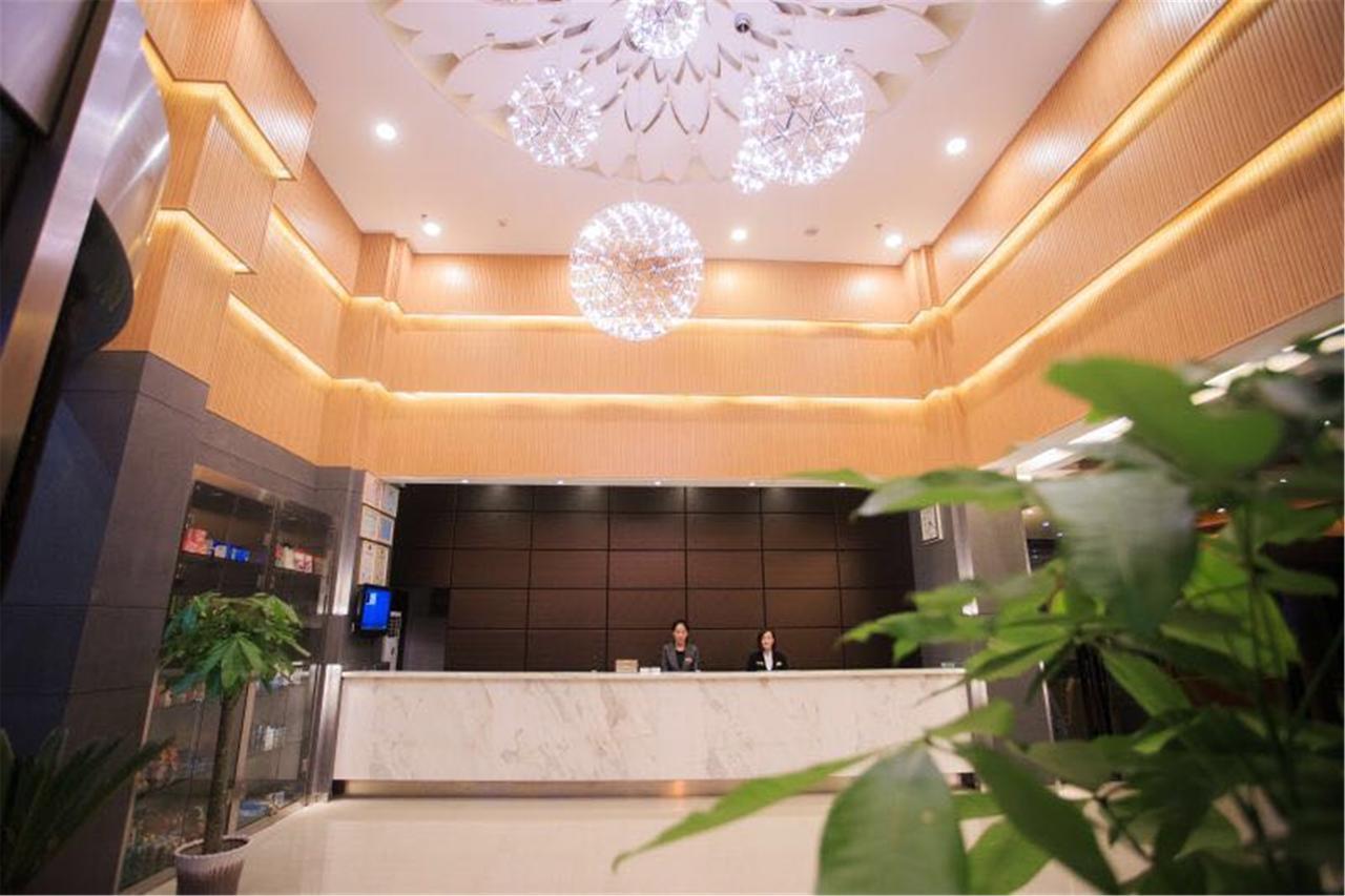 Starway Hotel Rugao Haiyang South Road エクステリア 写真